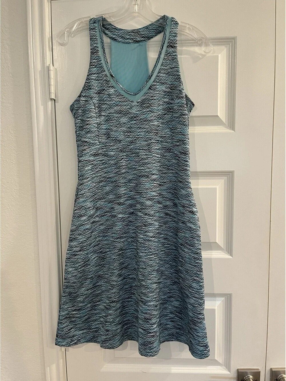 MPG Dress Women’s Size Small Blue Sleeveless Athletic Tennis Golf V-Neck Padded